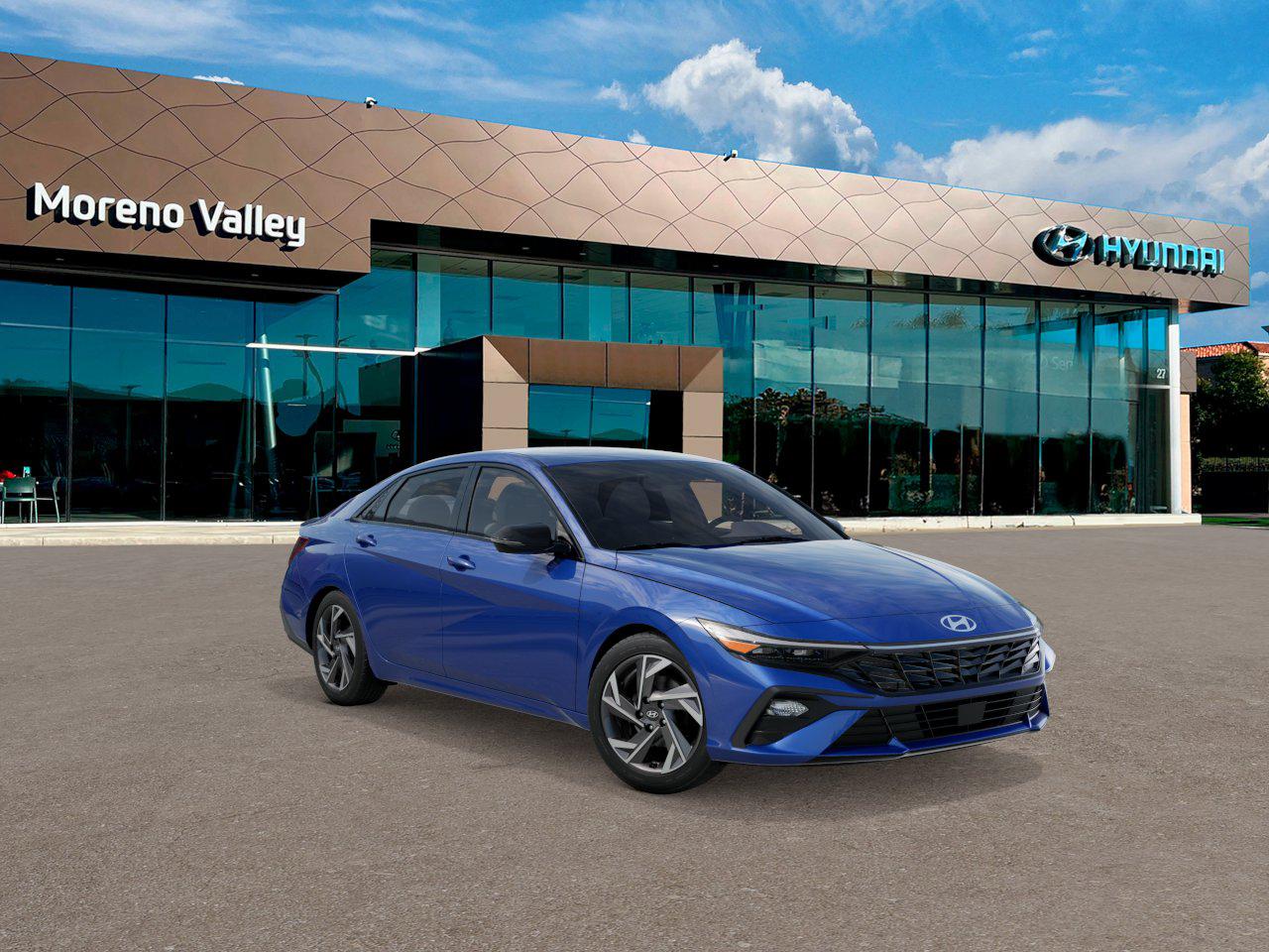 2025 Hyundai Elantra SEL Sport photo 2