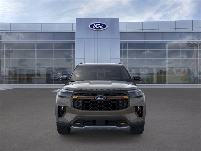 2026 Ford Explorer photo 2