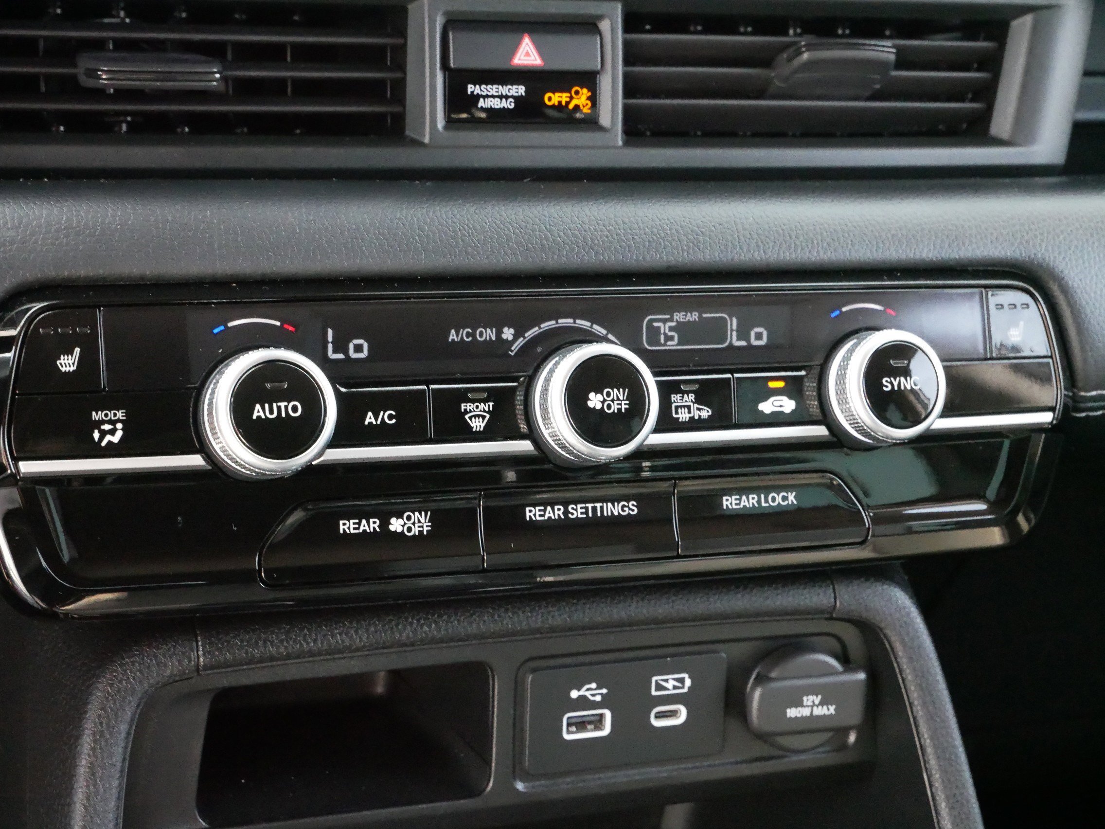 2023 Honda Pilot Touring photo 23