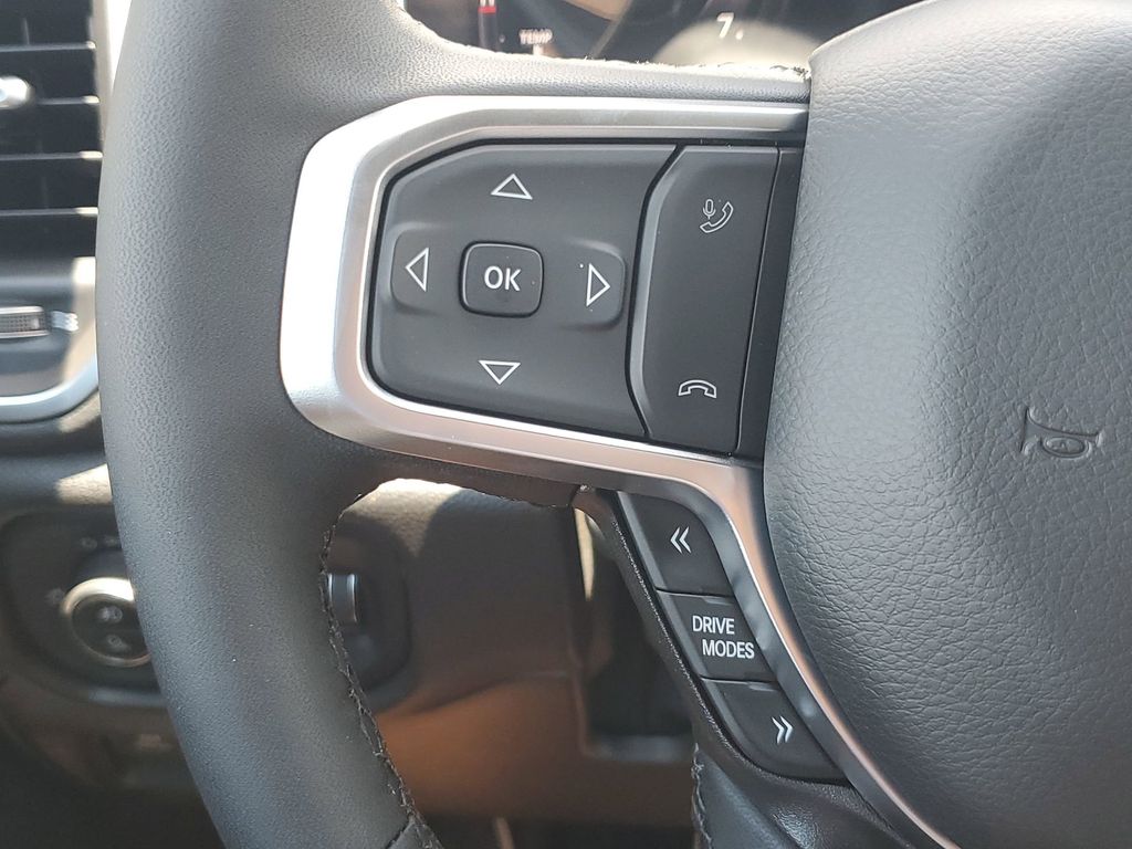 2026 Ram 1500 Big Horn photo 32