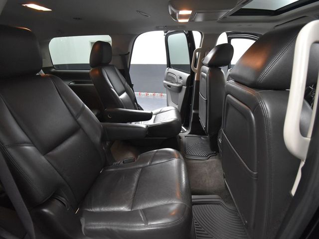 2012 Gmc Yukon Denali photo 38