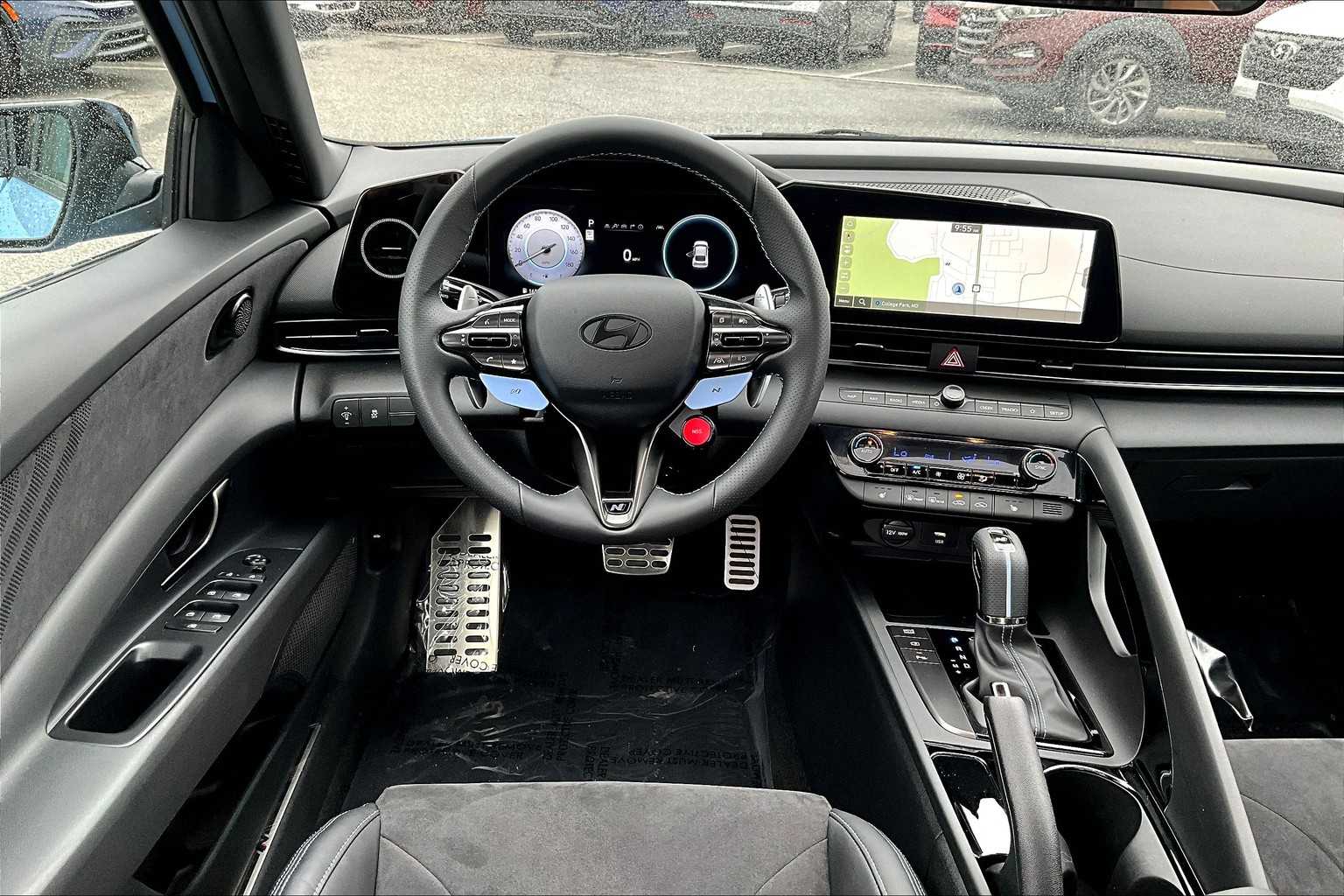 2025 Hyundai Elantra N photo 4