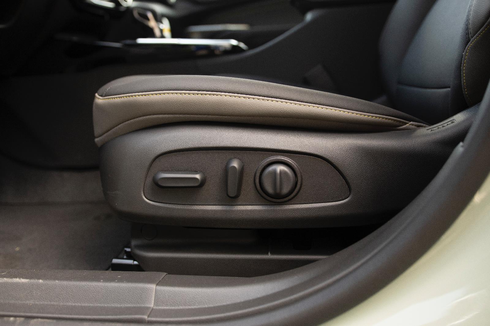 2025 Chevrolet Trax ACTIV photo 21
