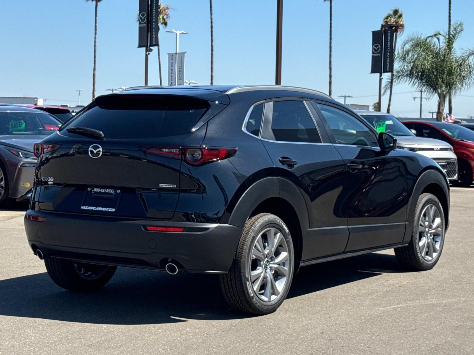 2025 Mazda CX-30 2.5 S Preferred photo 4