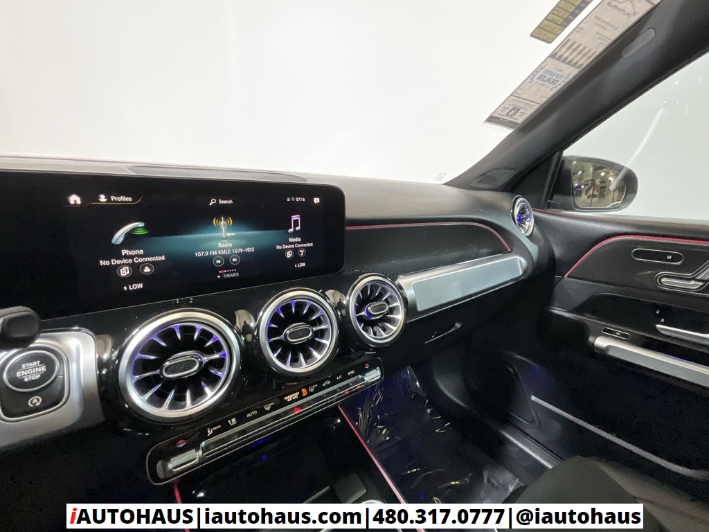 2022 Mercedes Benz GLB 35 AMG 4MATIC photo 25