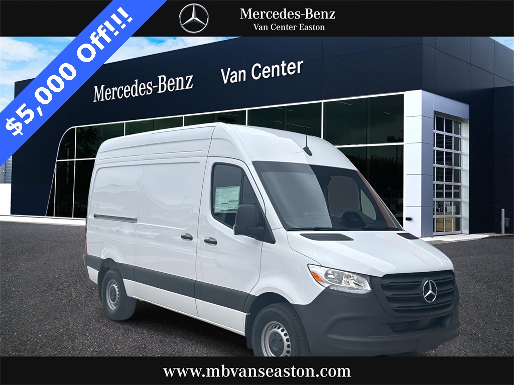 2025 Mercedes-Benz Sprinter Cargo Van Base's photo