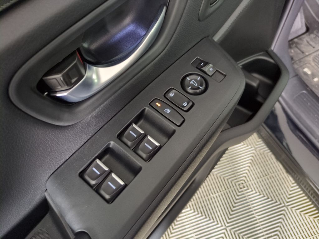 2025 Honda Pilot Touring photo 8