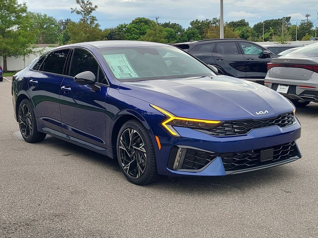 2026 Kia K5 GT-Line photo 3