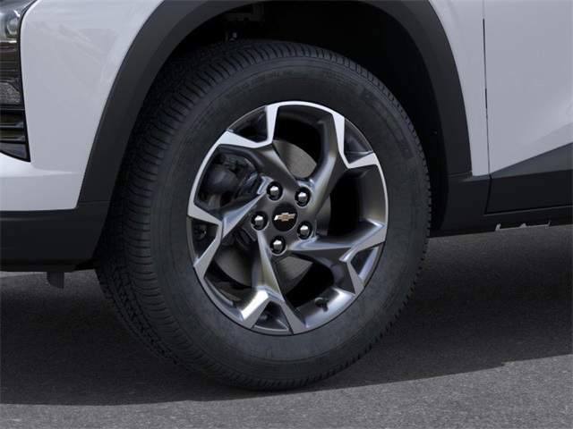 2025 Chevrolet Trax LT photo 7