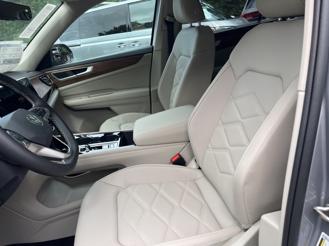 2026 Volkswagen Atlas SE Technology photo 7