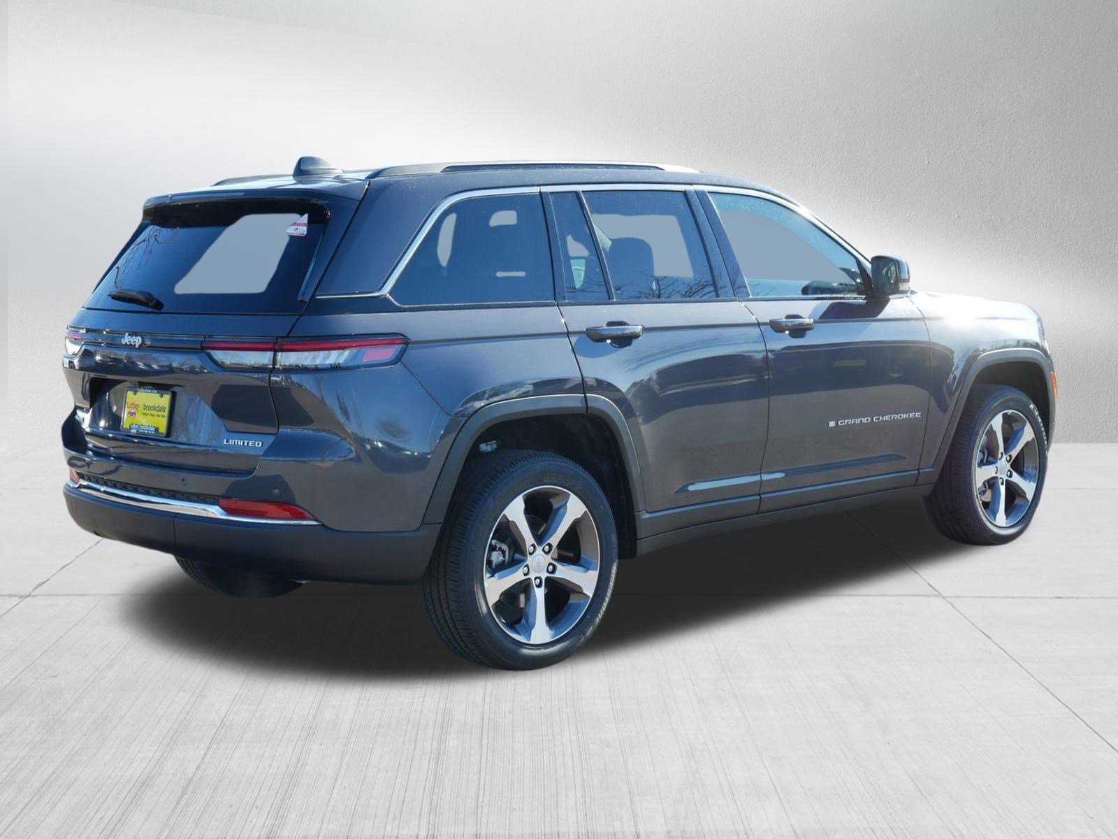 New 2025 Jeep Grand Cherokee Limited Utility in Brooklyn Park #73142 ...