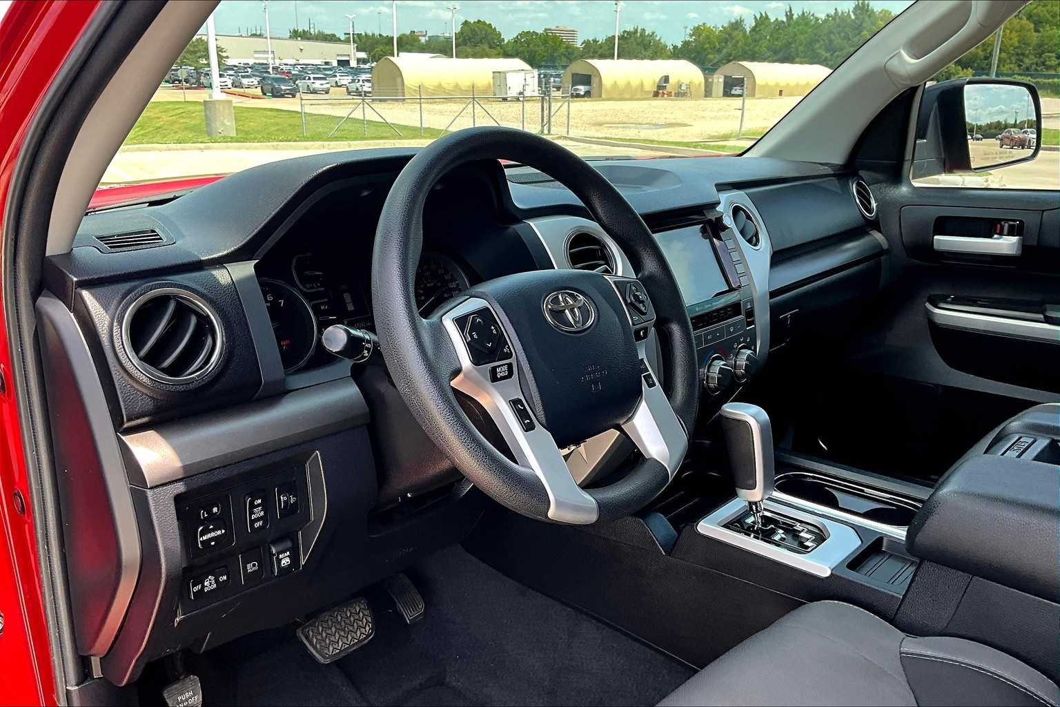 2020 Toyota Tundra SR5 Grade photo 12