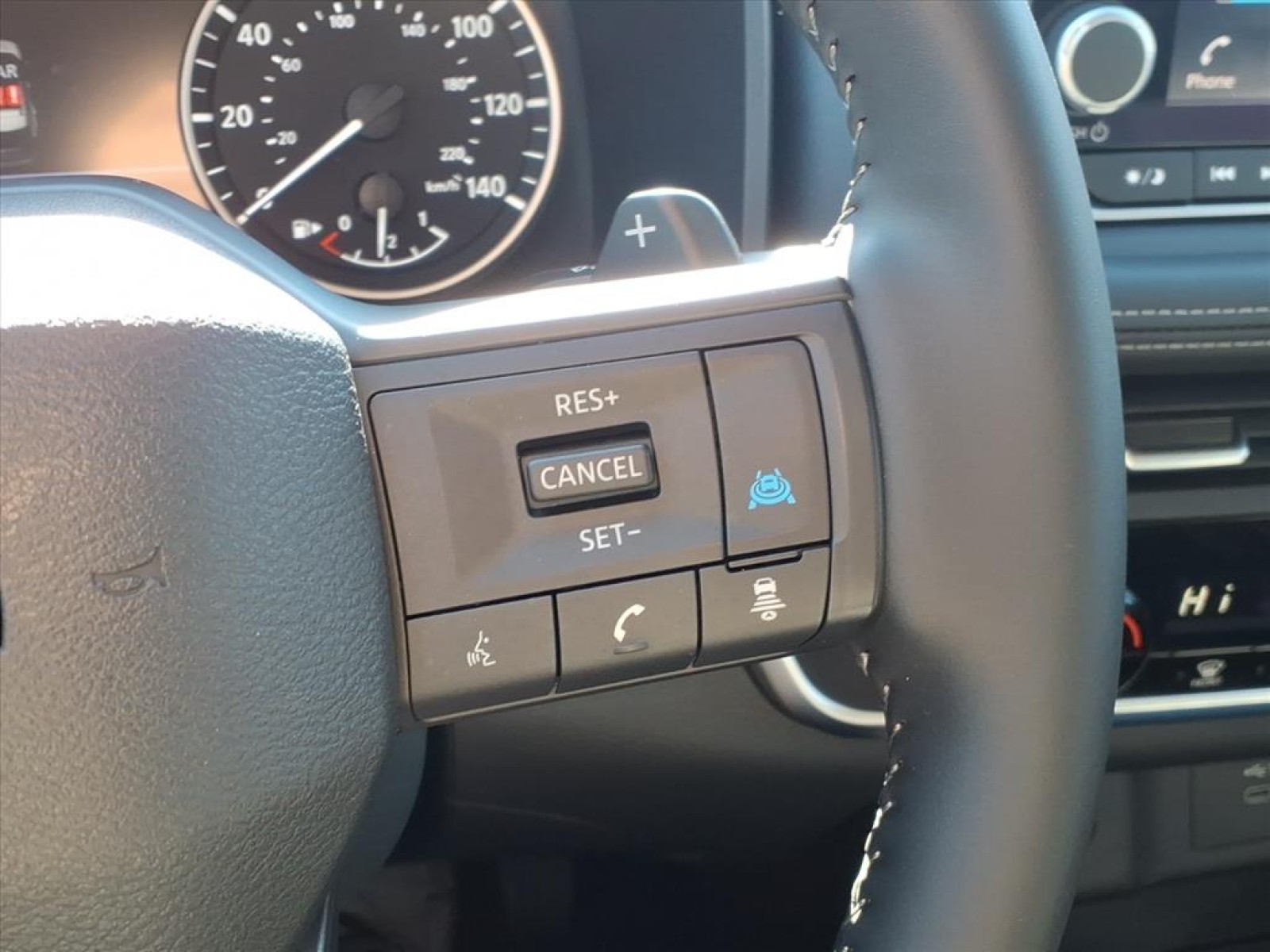 2025 Nissan Rogue SV White at Robbins Nissan