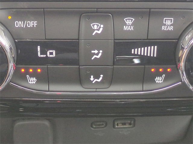 2025 Chevrolet Trax photo 18