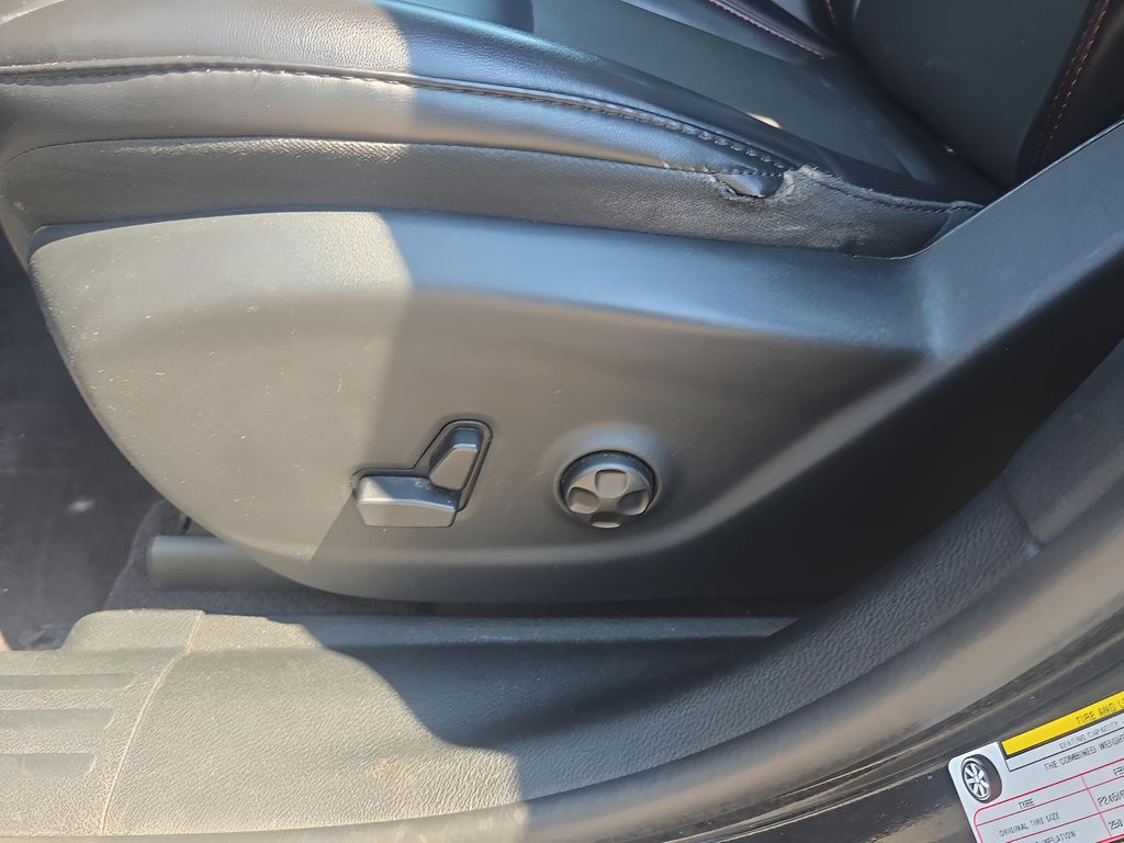 2019 Jeep Cherokee Trailhawk photo 11