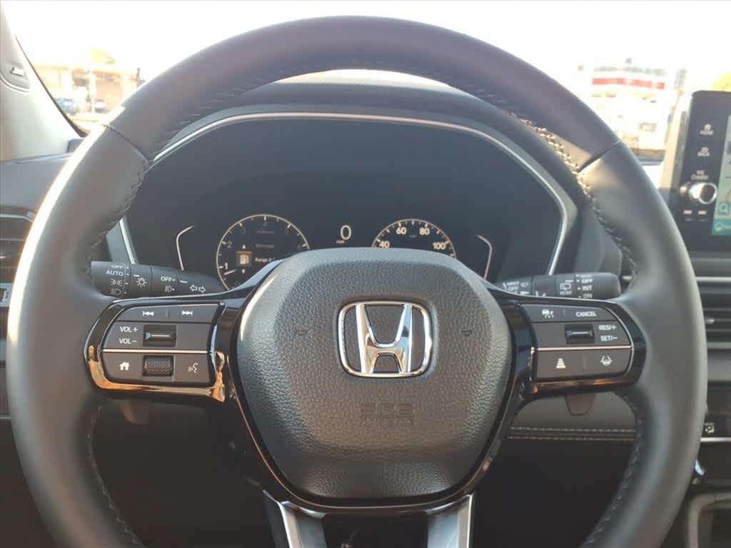 2025 Honda Pilot Touring photo 13