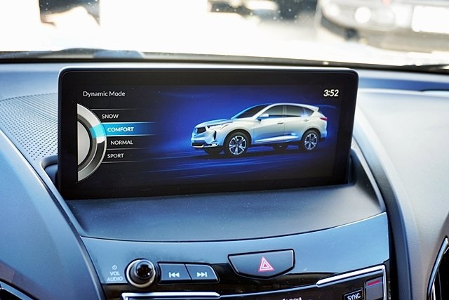 Used 2023 Silver Acura Technology Package image 25