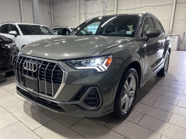 2024 Audi Q3 Premium