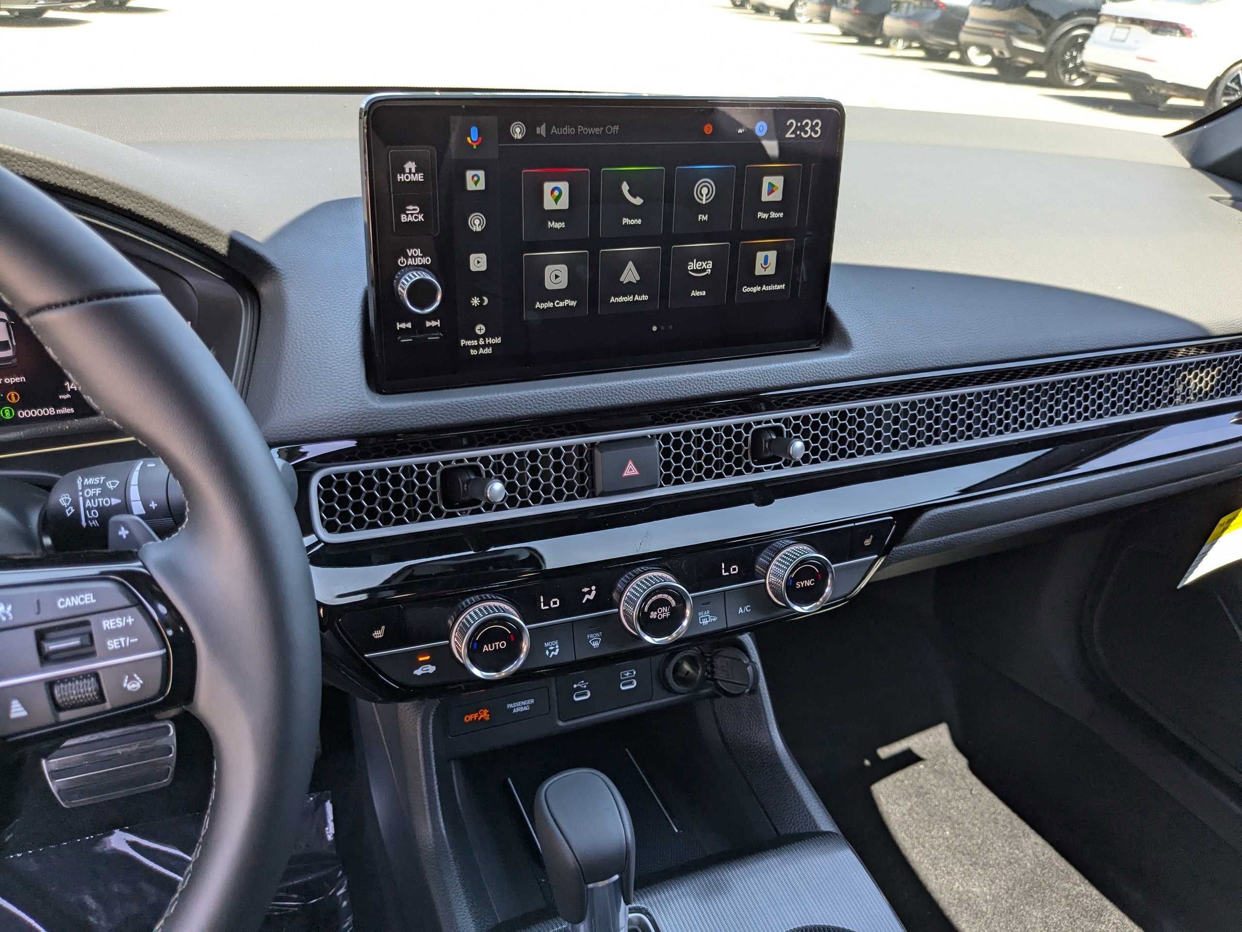 2025 Honda Civic Hybrid Sport Touring photo 10