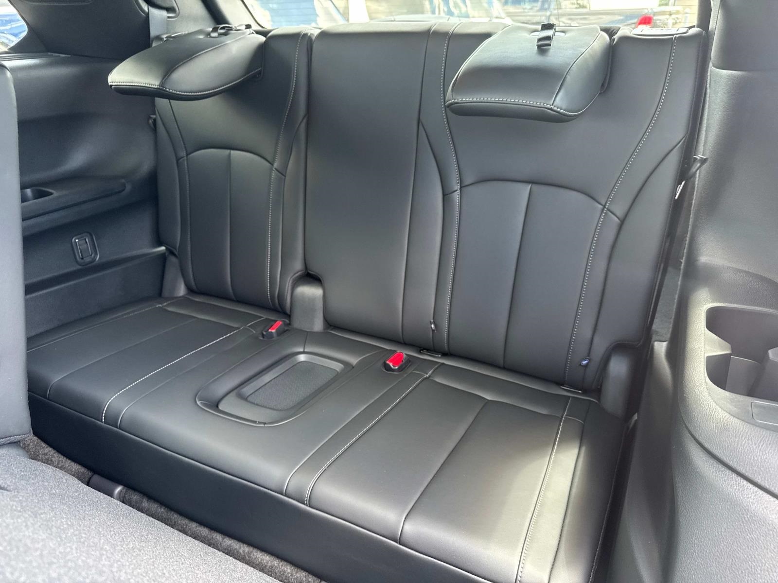 2025 Infiniti QX60 Luxe photo 7