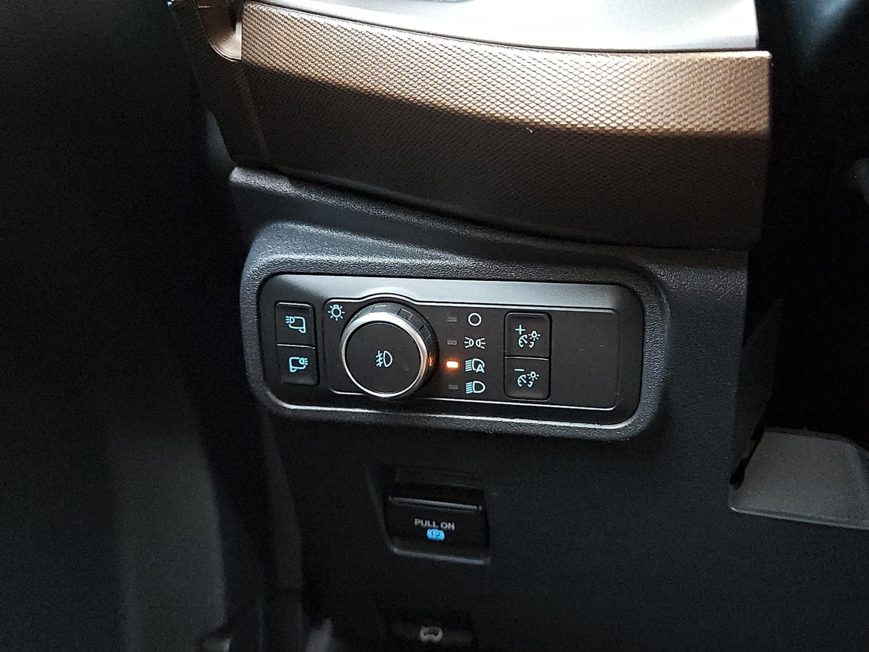 2022 Ford Bronco Outer Banks photo 23