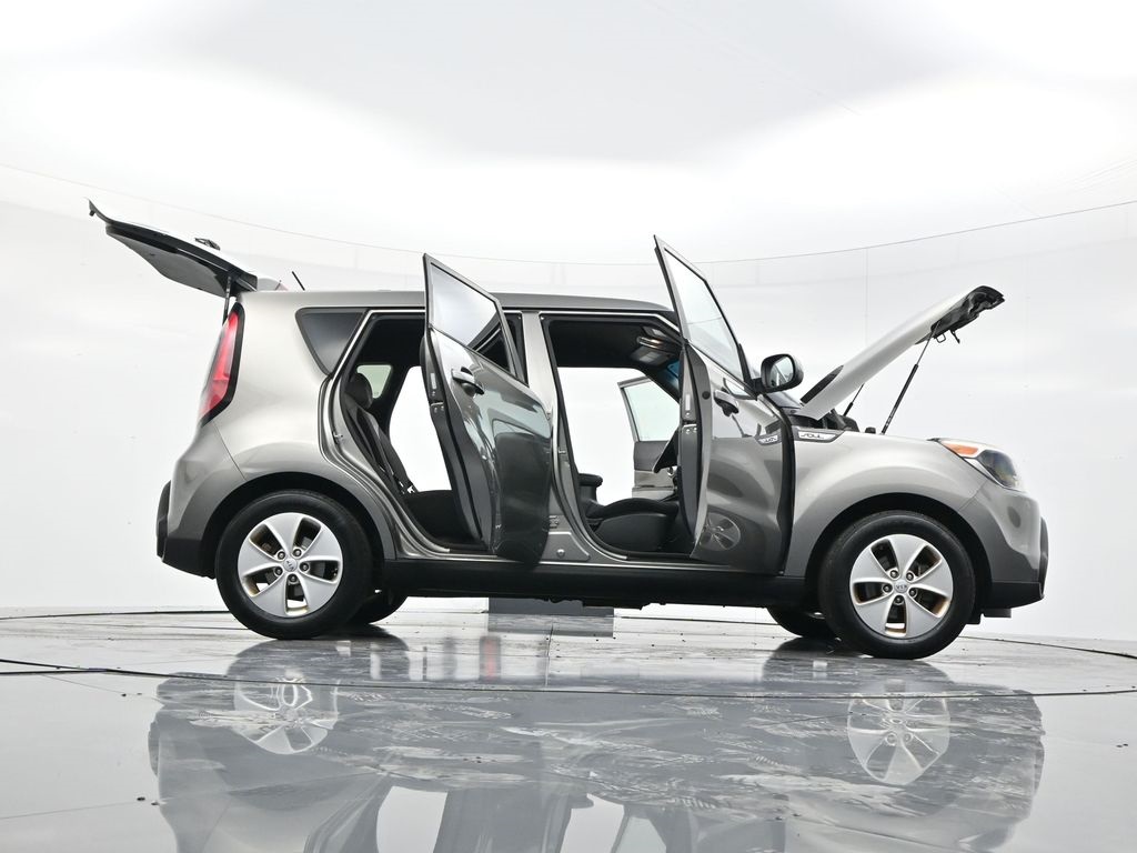 2016 Kia Soul Base photo 48