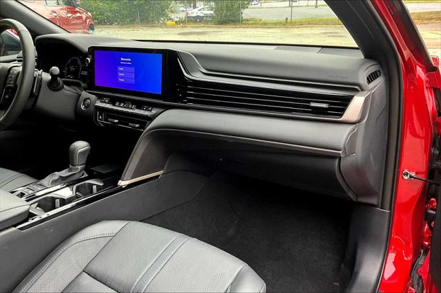 2025 Toyota Camry XSE photo 18
