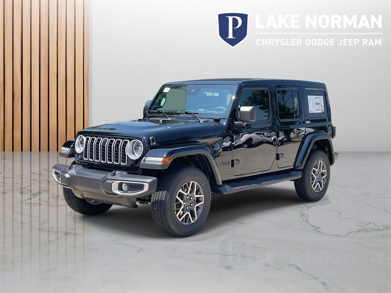 2025 Jeep Wrangler Sahara photo 4