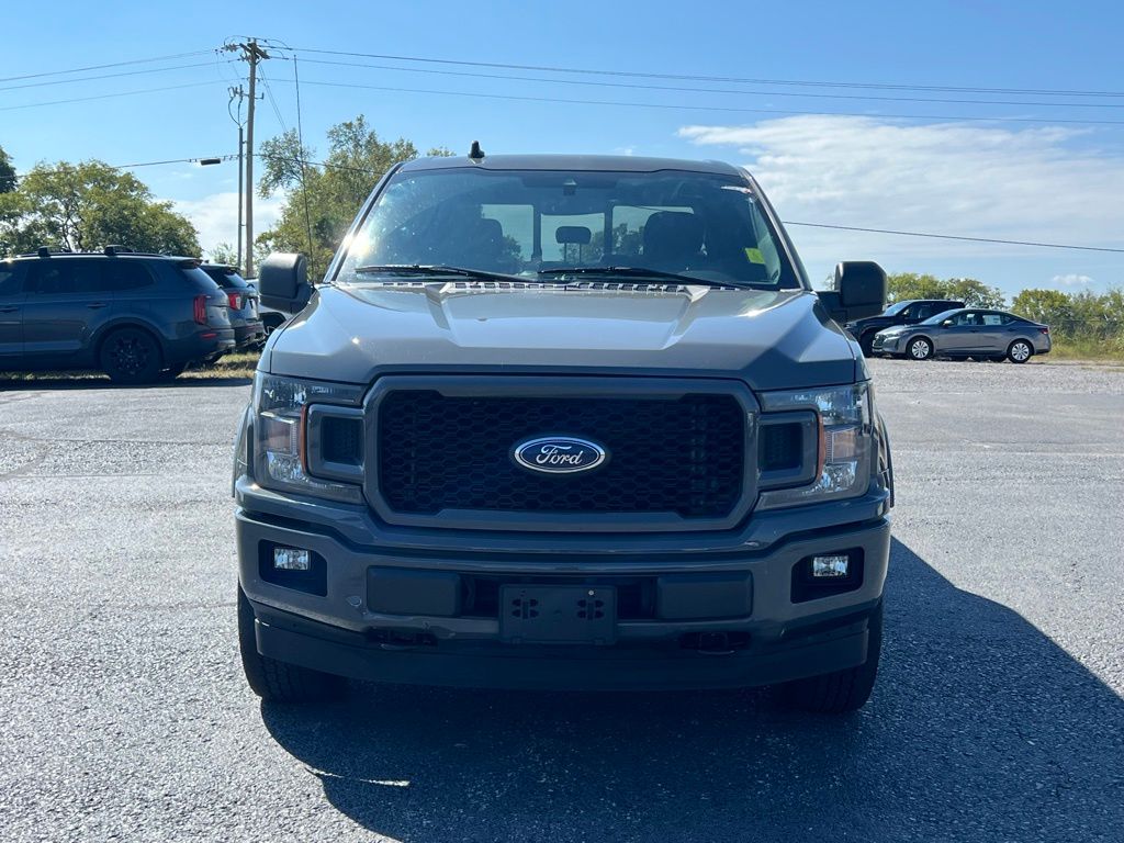 2020 Ford F-150 XLT photo 9