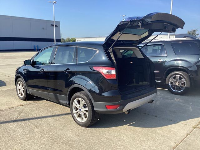 2017 Ford Escape SE photo 12