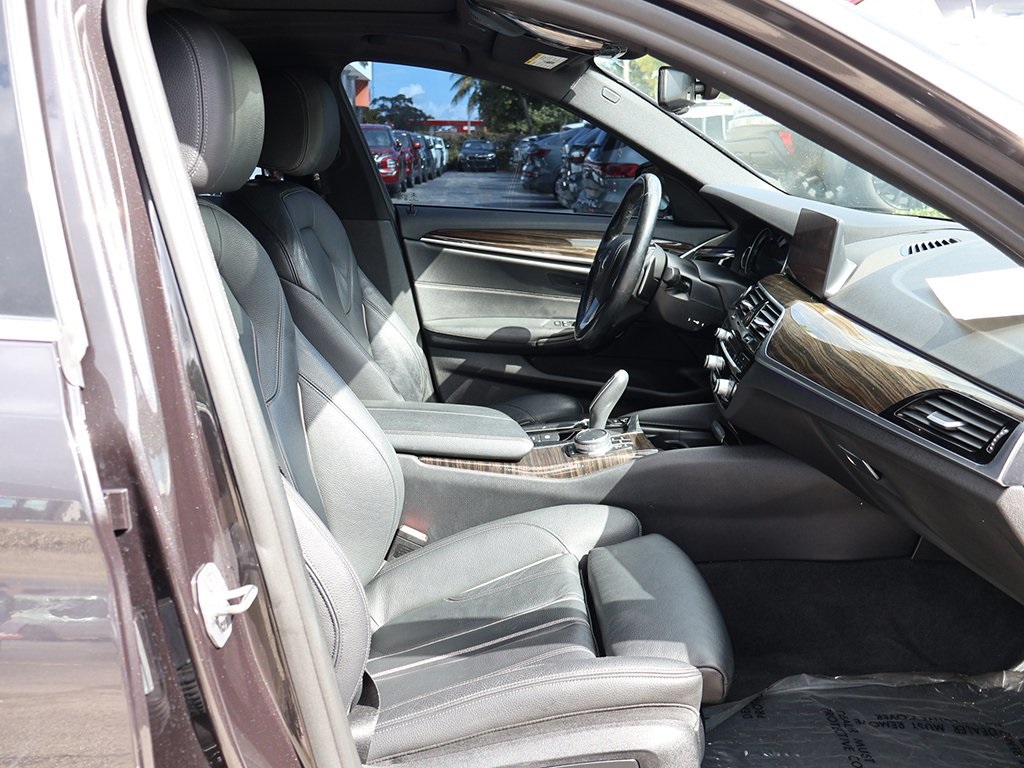 2019 Bmw 530i Sedan photo 31