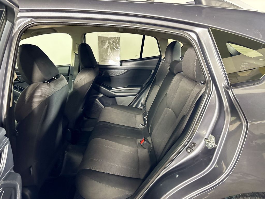 2019 Subaru Impreza 2.0i Premium photo 18