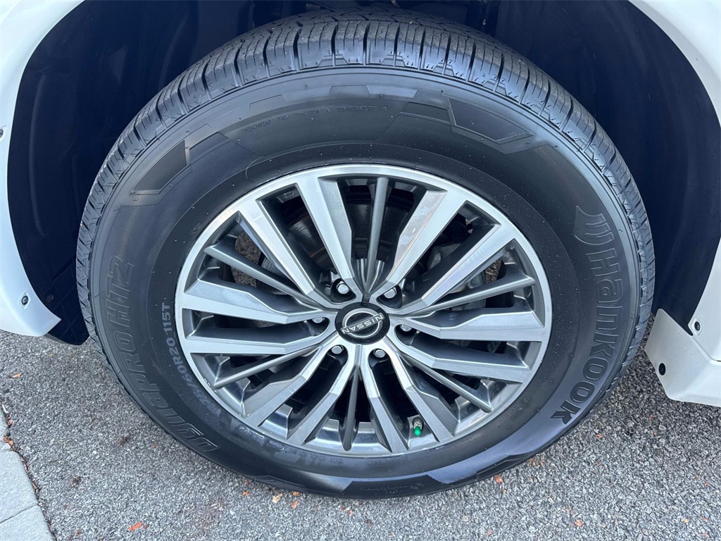 2021 Nissan Armada SL photo 7