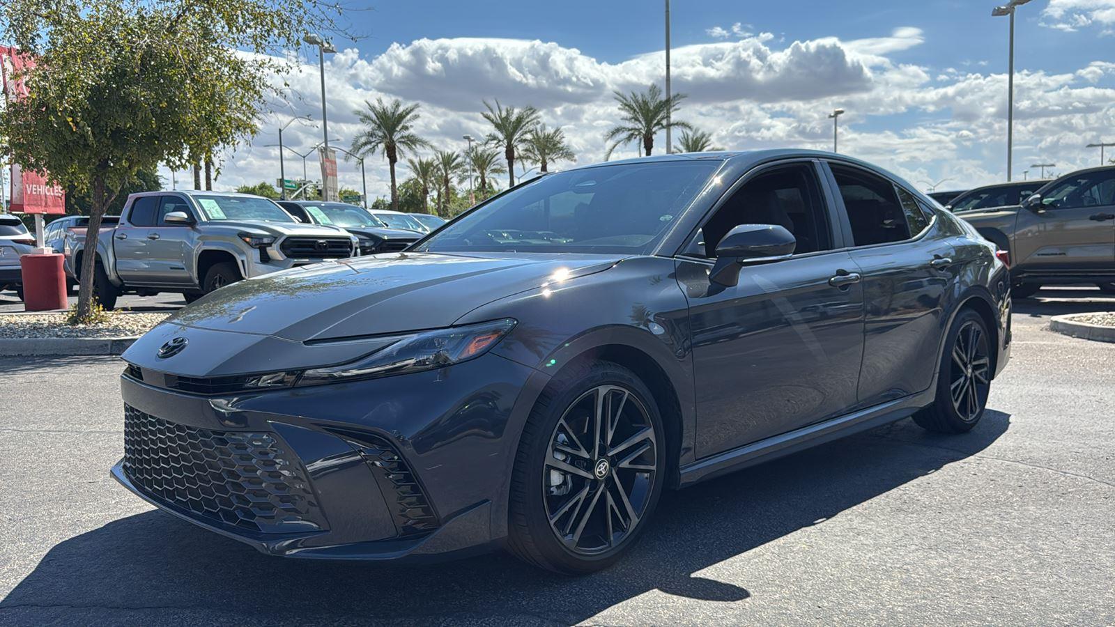 2025 Toyota Camry XSE photo 3