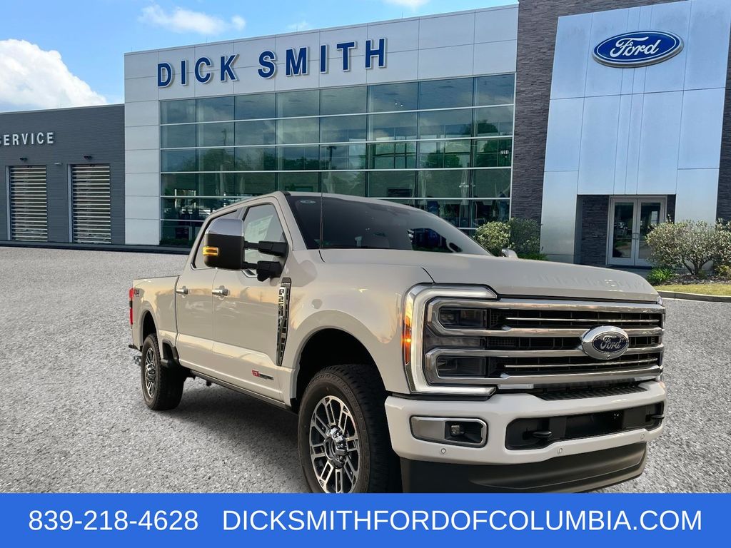 2026 Ford F-250 Super Duty Platinum's photo