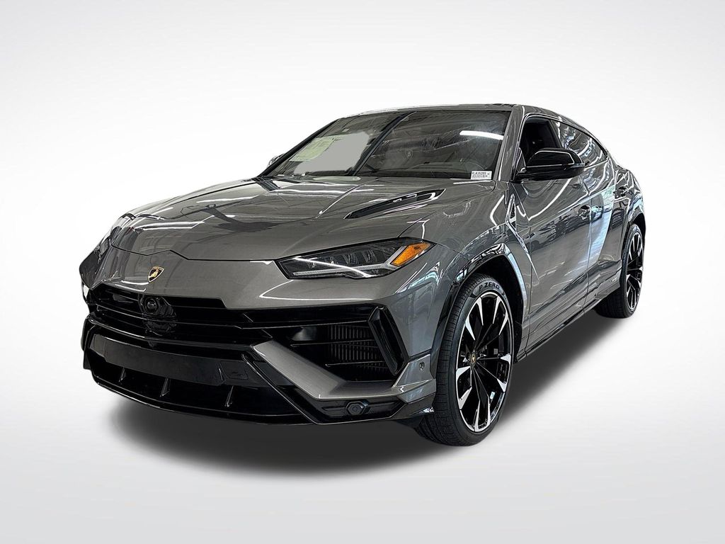 2024 Lamborghini Urus S's photo