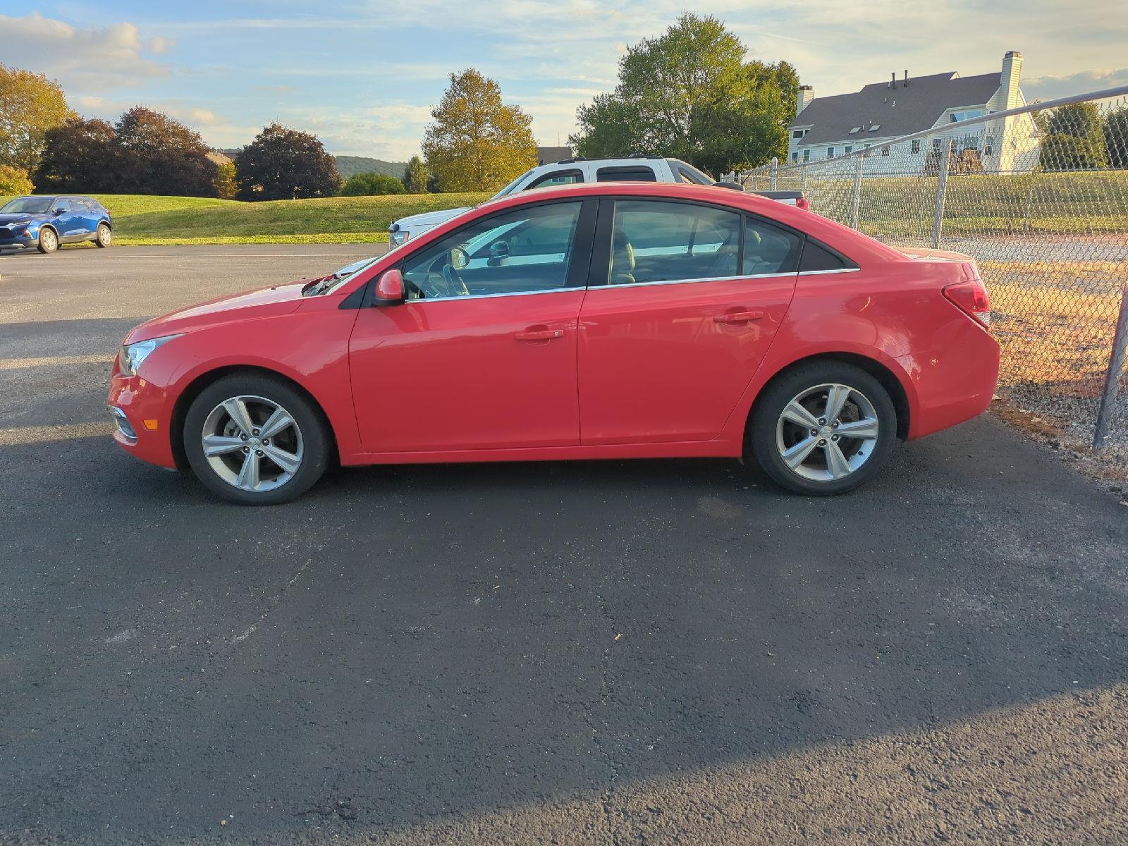 2015 Chevrolet Cruze LT photo 3