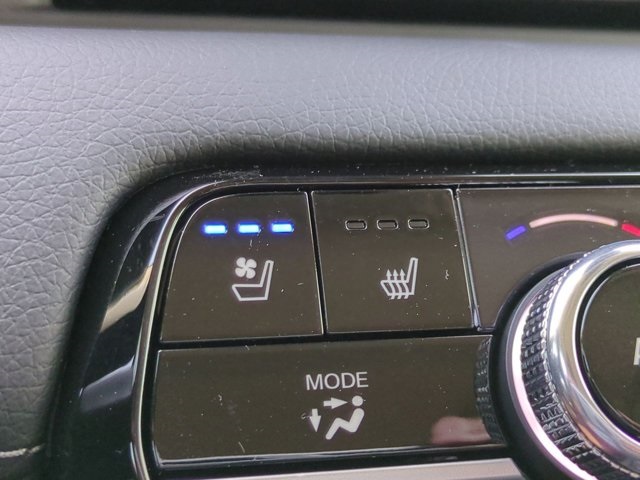 2025 Honda Pilot Elite photo 18