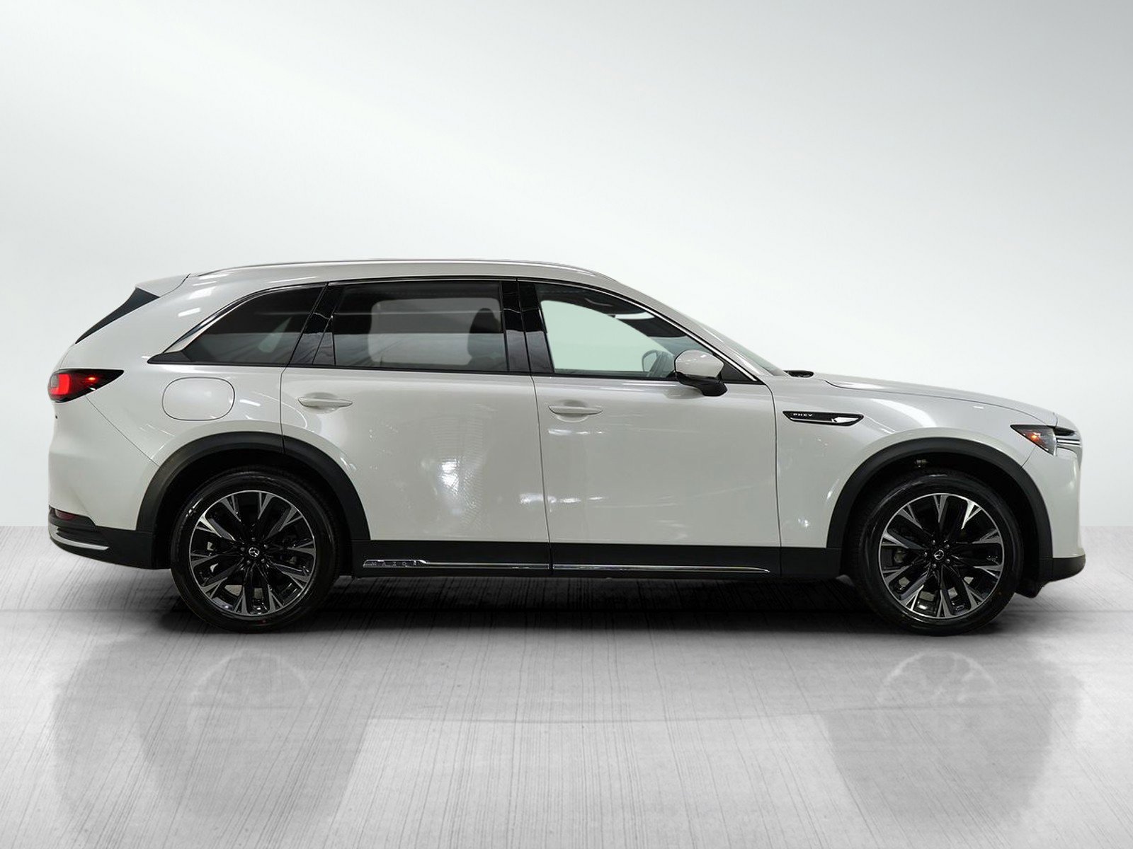 2024 Mazda CX-90 Premium Plus photo 5