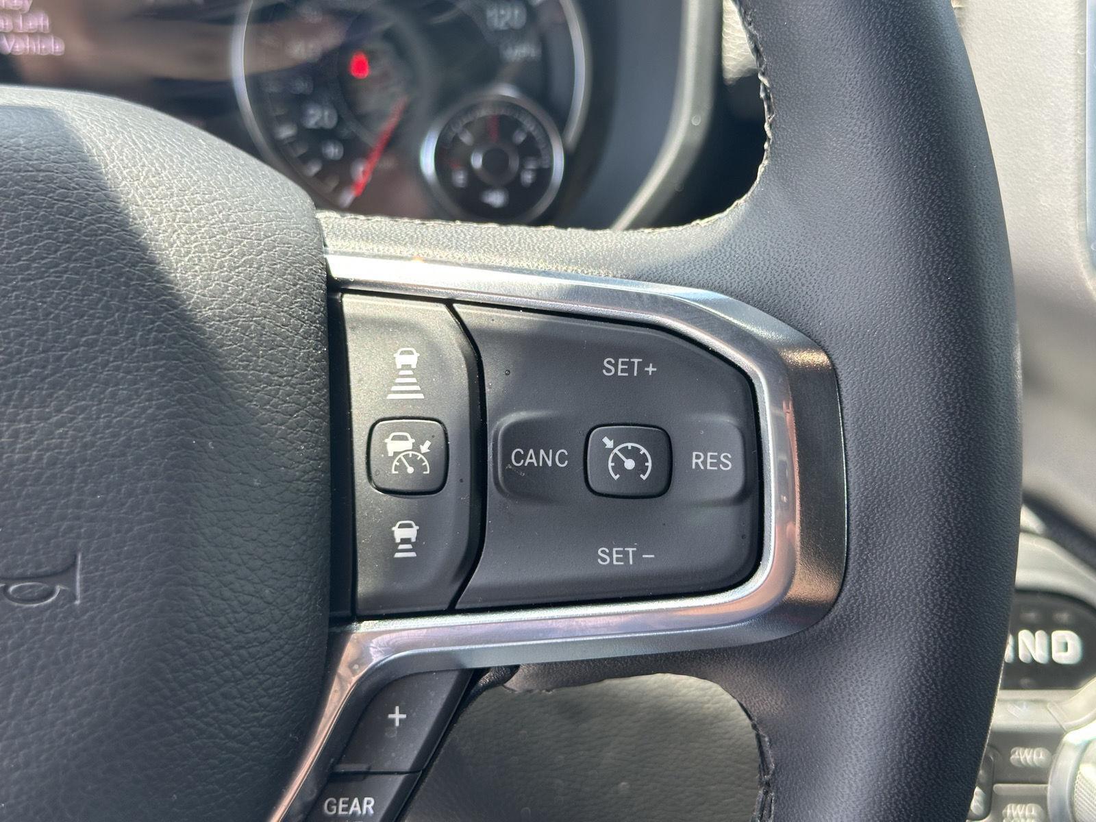 2025 Ram 1500 Laramie photo 18