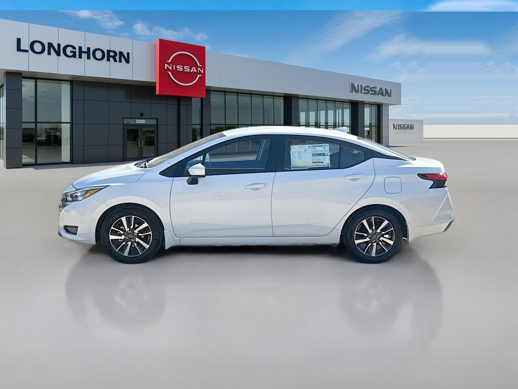 2025 Nissan Versa SV photo 3