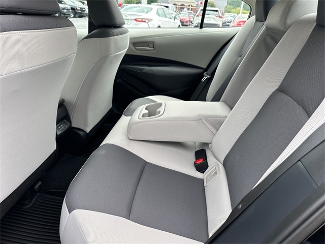 2023 Toyota Corolla LE photo 8