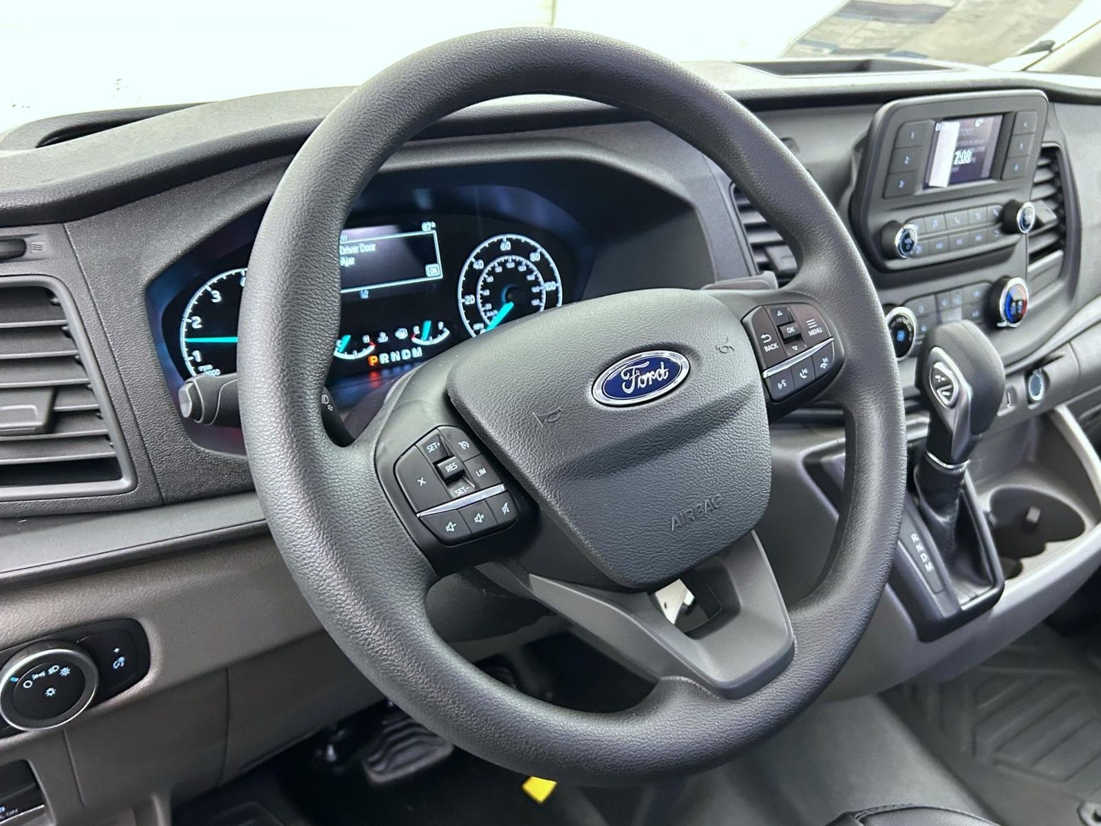 2025 Ford Transit photo 9