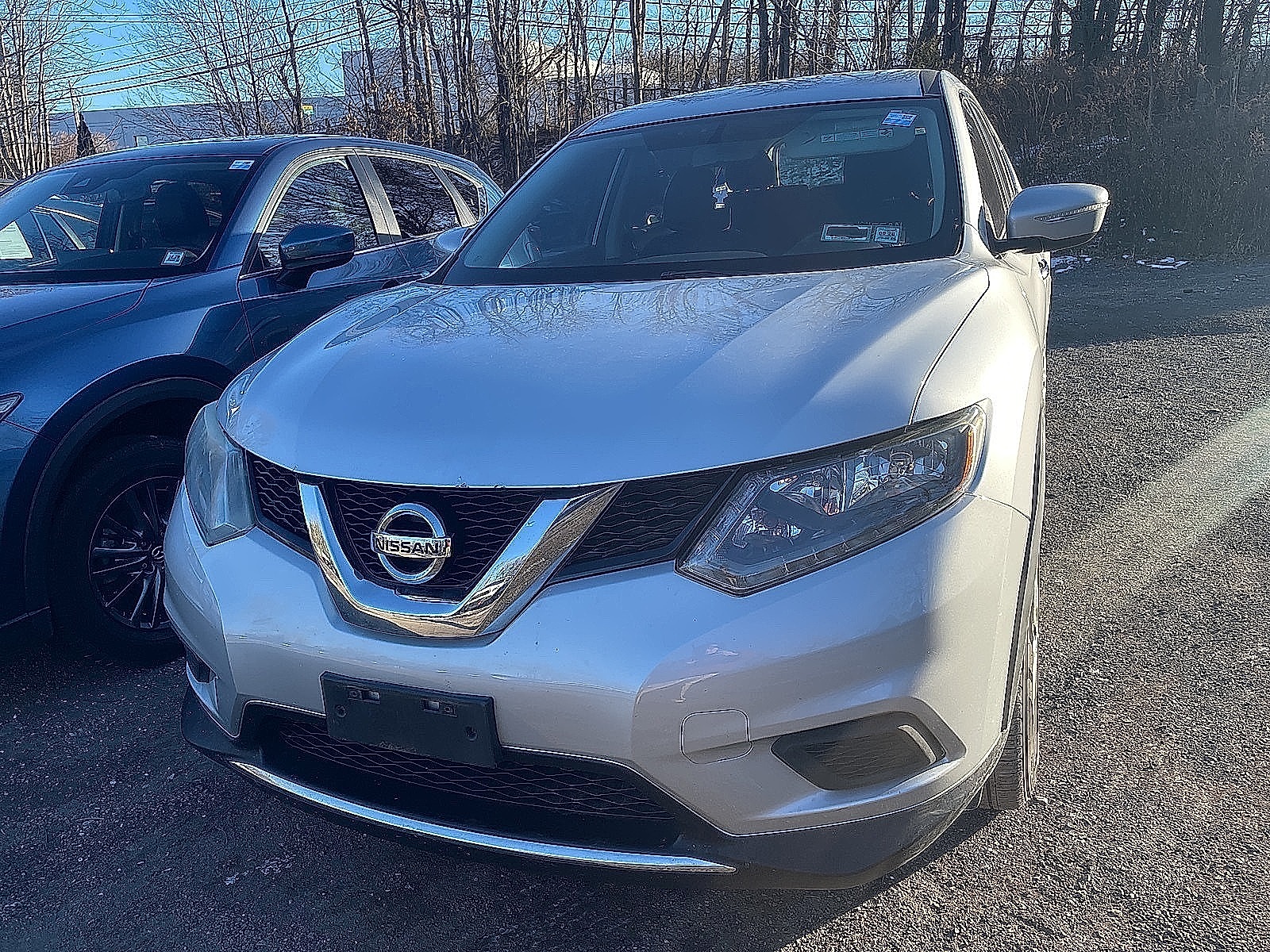 2015 Nissan Rogue S's photo