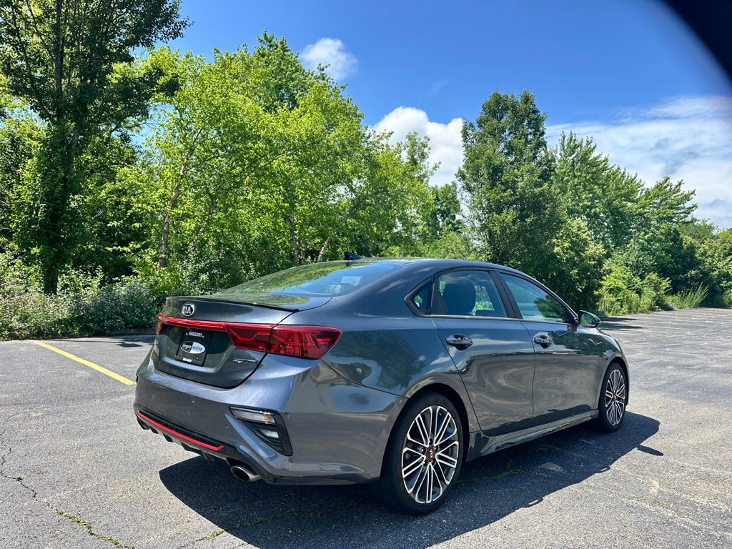 2021 Kia Forte GT photo 3