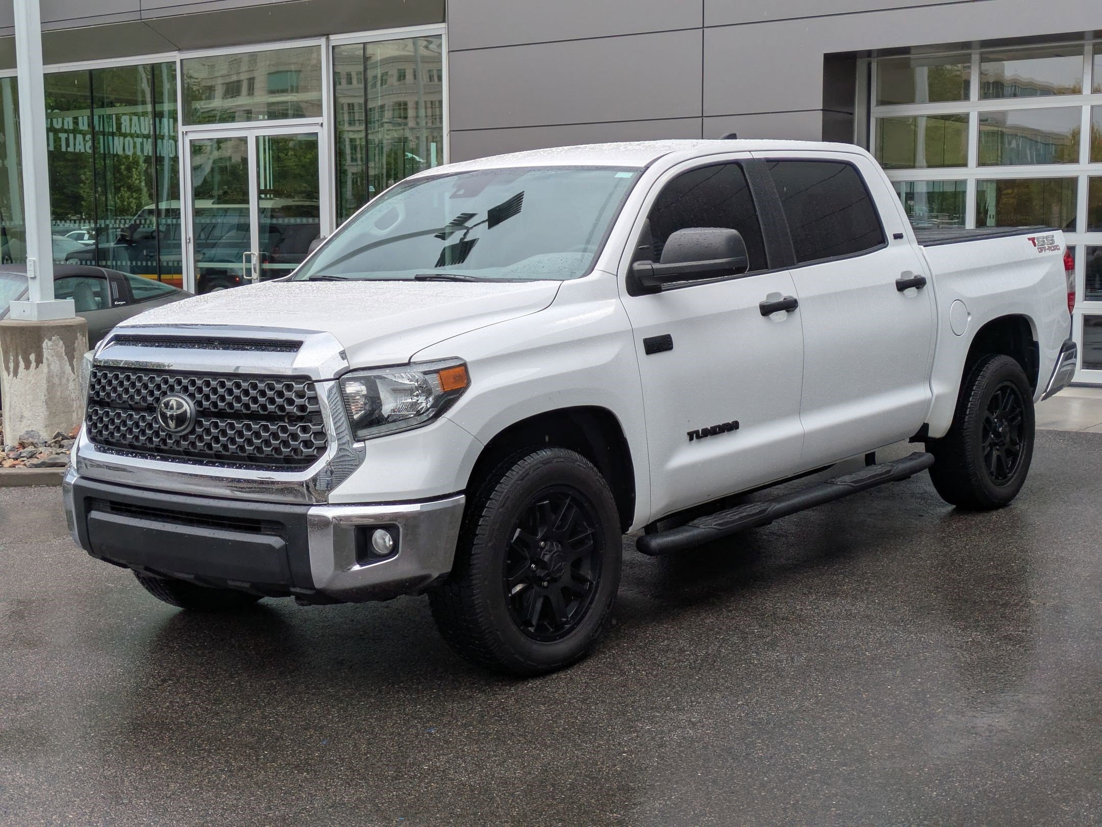 2020 Toyota Tundra SR5 Grade photo 8