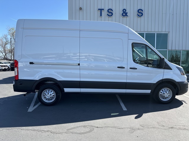 2025 Ford Transit Cargo Van photo 2