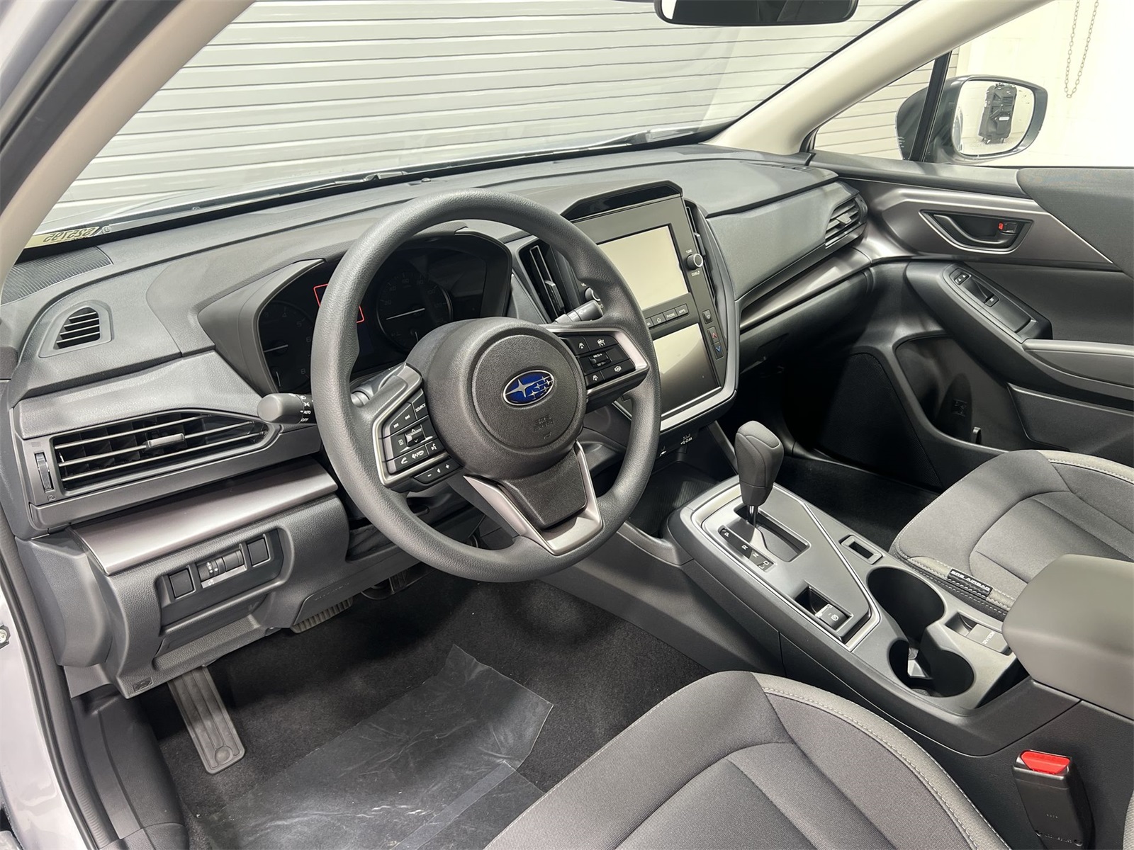 2025 Subaru Impreza Base photo 10