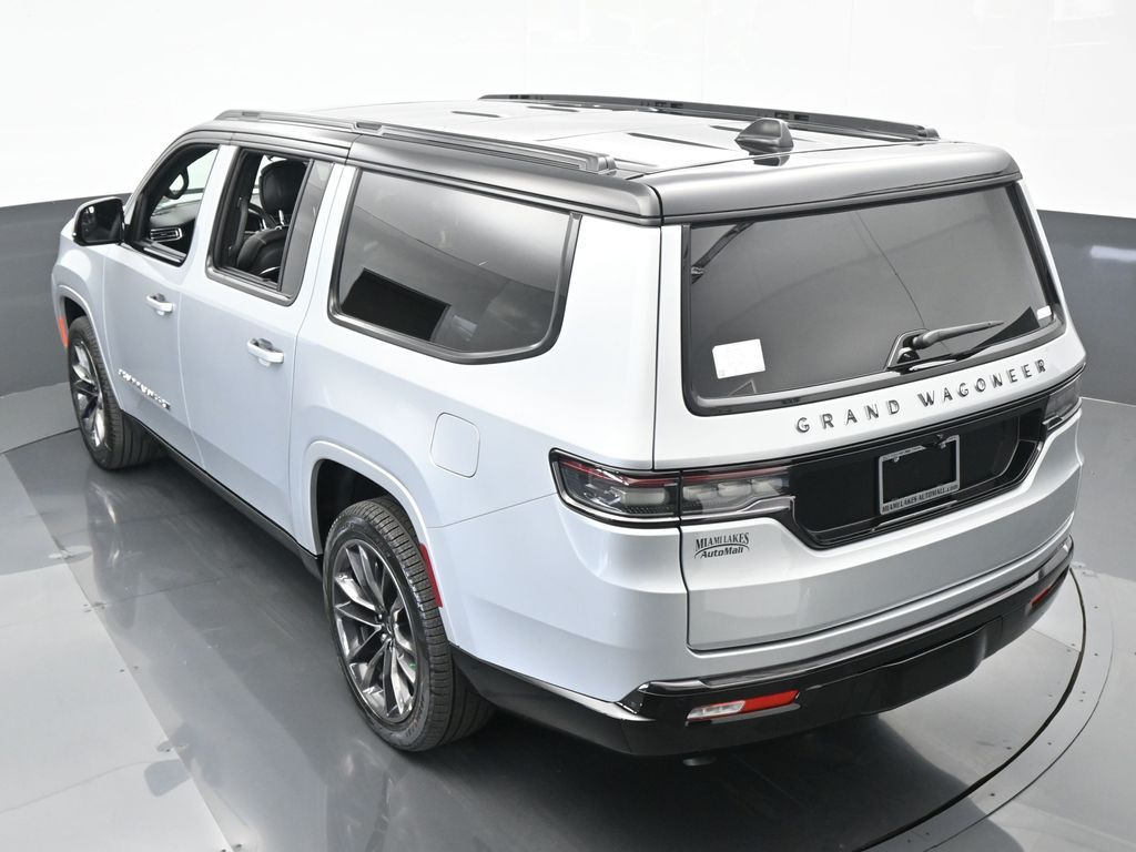 2024 Jeep Grand Wagoneer L II photo 40