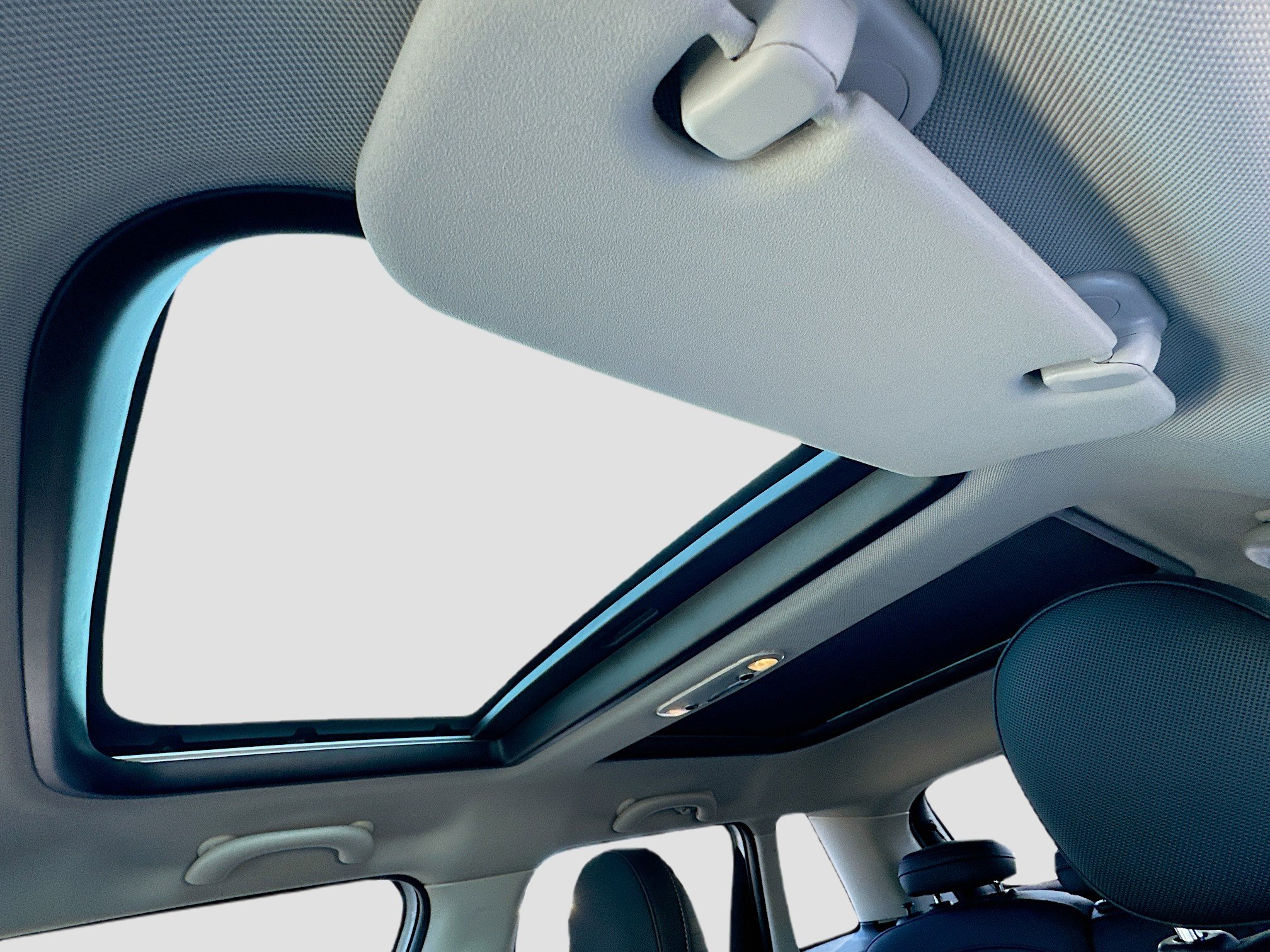 2023 Mini Cooper 4 Door Hardtop photo 18